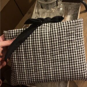 Black and White Gingham Quilted bible bag